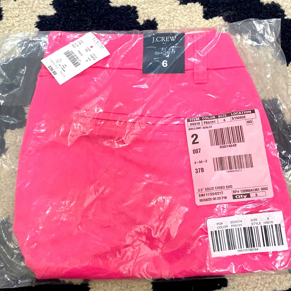 NWT J Crew Shorts size 6 Pink